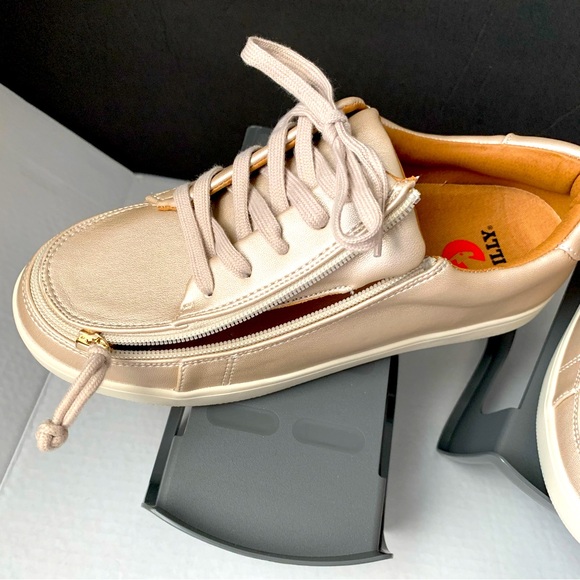 BILLY Slip On & Zipper Champagne Color Sneakers. Size 8, removable gel insoles - Picture 8 of 14
